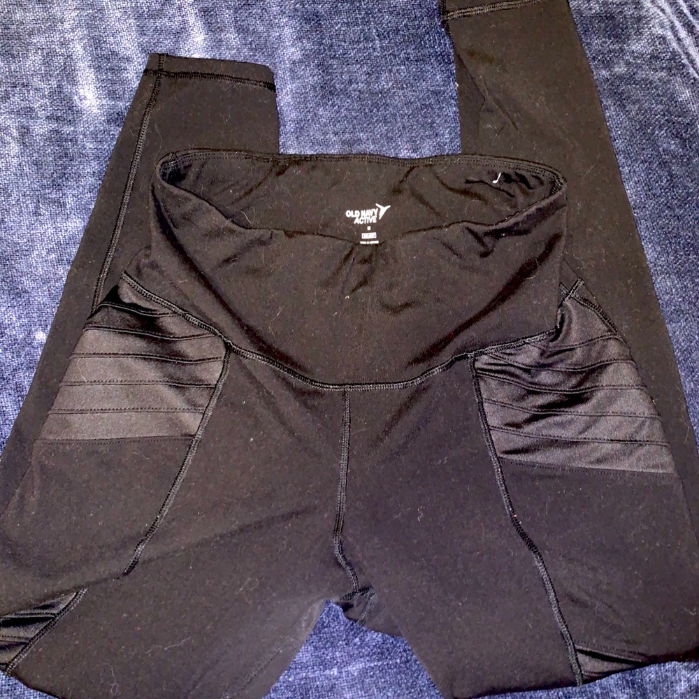 Old navy black leggings size 8-10